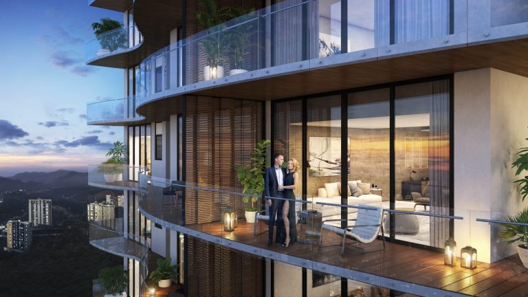 Boehm Balcon con gente