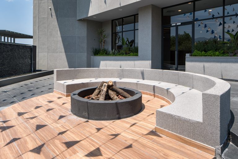 fire pit 3 Roma Bosque Real huixquilucan Departamentos