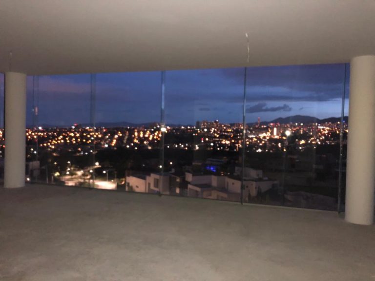 vista nocturna 2 Departamentos en La reserva en Bosque Real huixquilucan