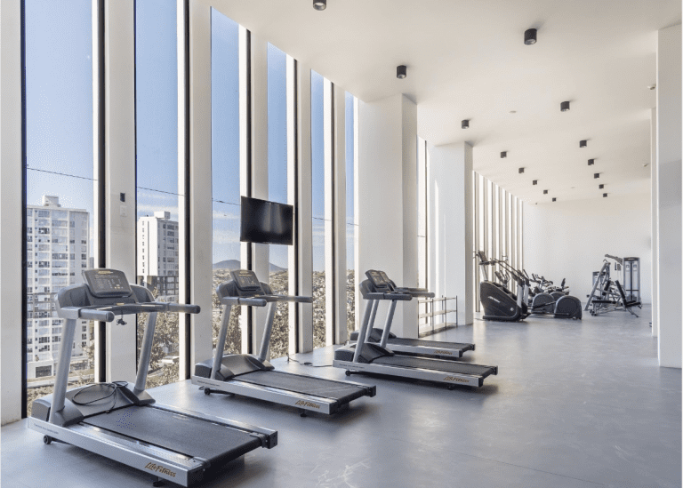 Gimnasio en Avivia, mantén un estilo de vida saludable en Bosque Real