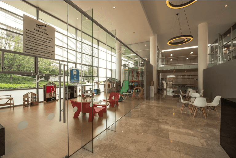 Salón de niños en Lo Alto, perfecto para el entretenimiento de tus pequeños
